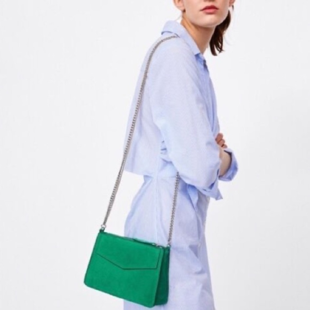 Zara women’s green suede bag with chain